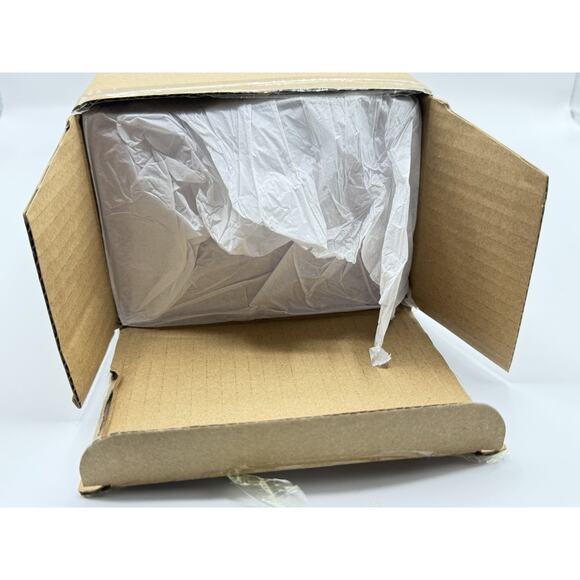 Stanley x Olivia Rodrigo 40oz Flowstate Quencher H2.0 Tumbler - Genuine Sealed - Picture 3 of 4